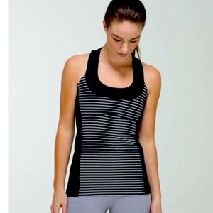 🍋 Lululemon Black Racer Workout Tank Top Athletica Bra EUC Size 8 Gym Run Walk